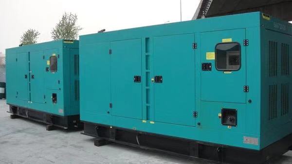 阿尔山康明斯400kw大型柴油二手发电机组